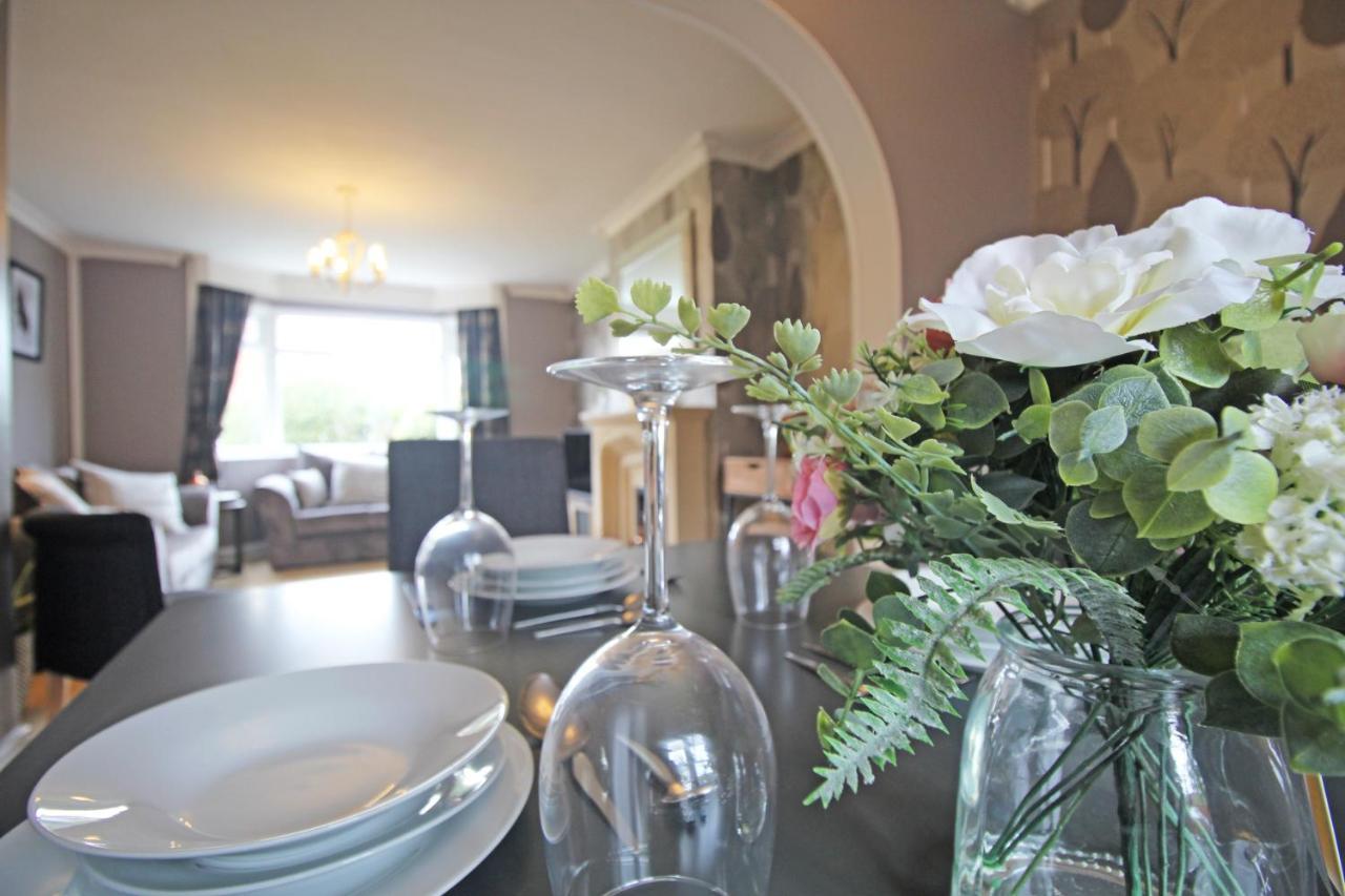 Queens Road - Luxury Spacious Home In Chester Christleton Exterior foto