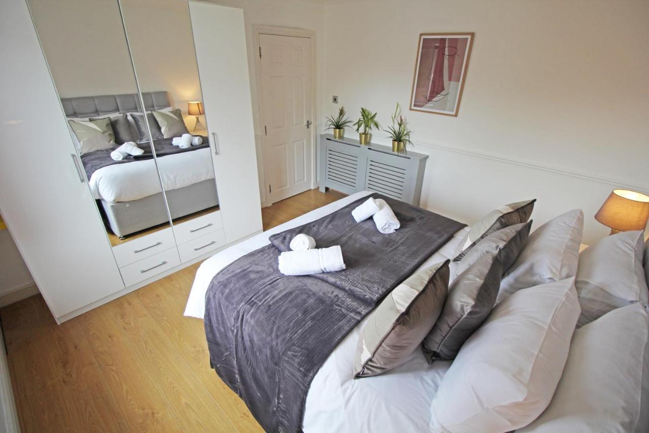 Queens Road - Luxury Spacious Home In Chester Christleton Exterior foto