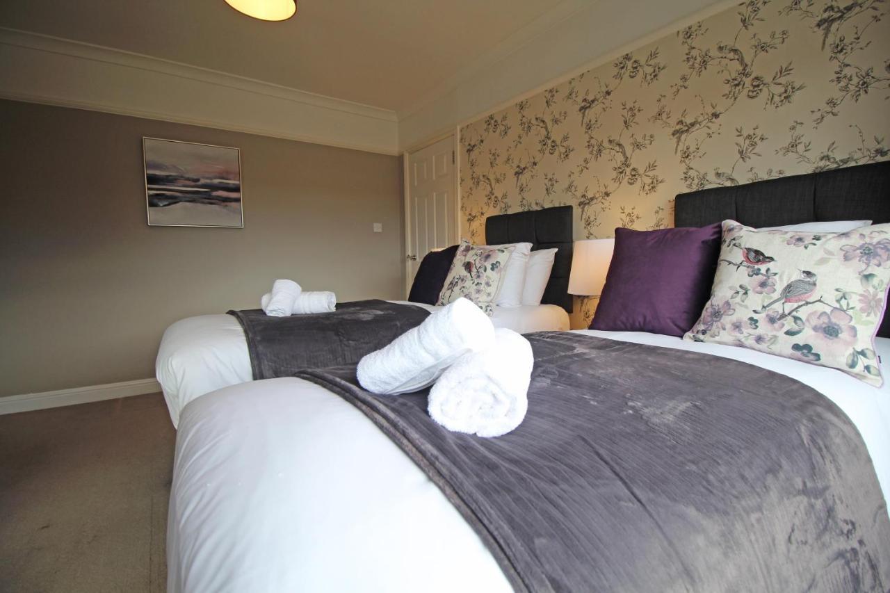 Queens Road - Luxury Spacious Home In Chester Christleton Exterior foto