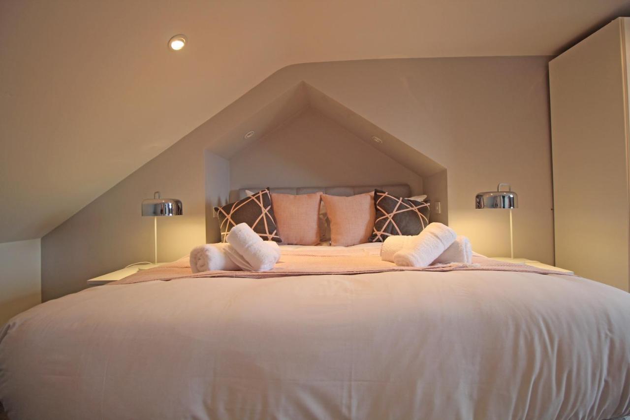 Queens Road - Luxury Spacious Home In Chester Christleton Exterior foto
